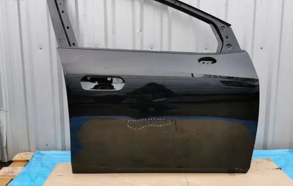 BMW 2 Active Tourer U06 Front door