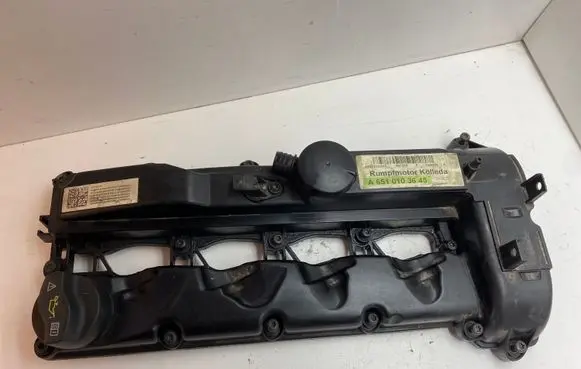 Mercedes-Benz C W204 Rocker cam cover A6510103645
