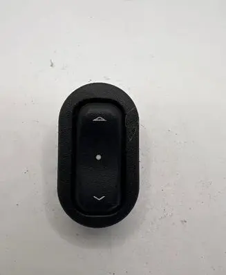 Audi A4 S4 B5 8D Electric window control switch 90561388 13363100