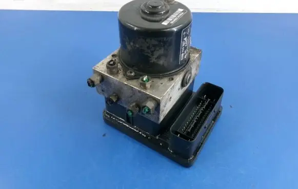 Renault Laguna II ABS Pump 8200159837D