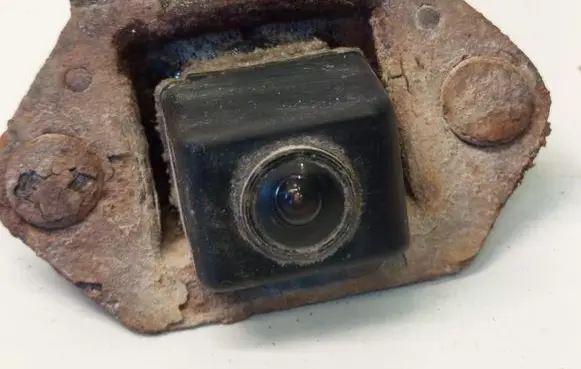 Nissan Almera Tino Reversing camera 