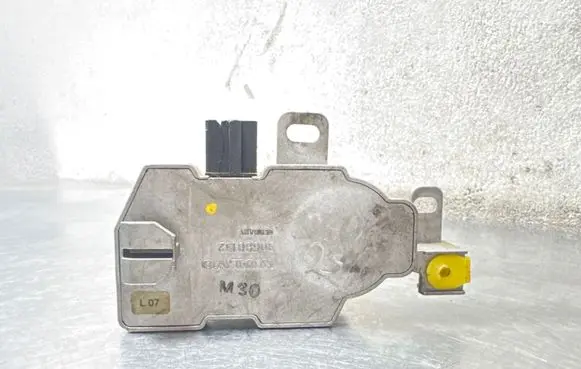 Volvo V50 Steering wheel lock 30680132