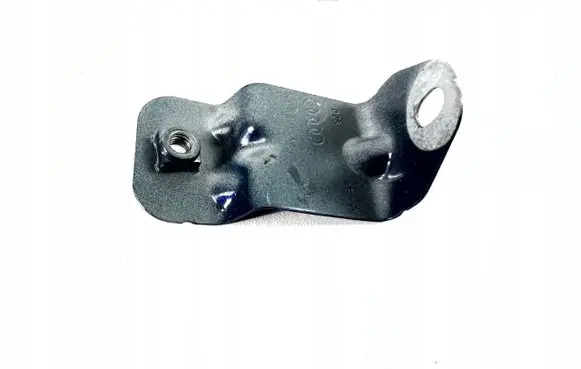 Audi A5 Fender mounting bracket 8W6821471