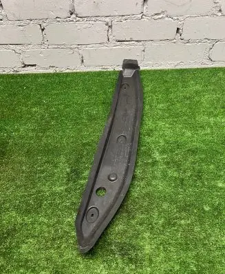 Mercedes-Benz GLE W167 Fender end trim A1678890000