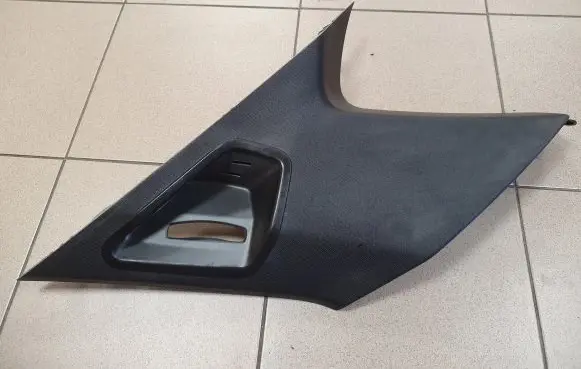 BMW X5 F15 (D)pillar trim (top) 7284688