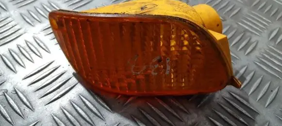 Ford Focus Front indicator light asyxs4113368a asyxs41-13368-a