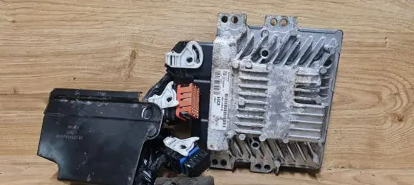 Ford S-MAX Engine control unit/module 5WS40402P 6G9112A650ER