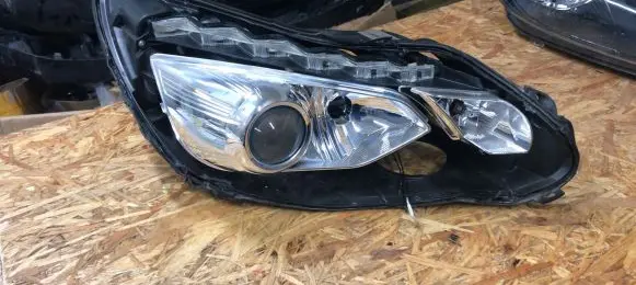Ford Focus Headlight/headlamp BM5113D154JA