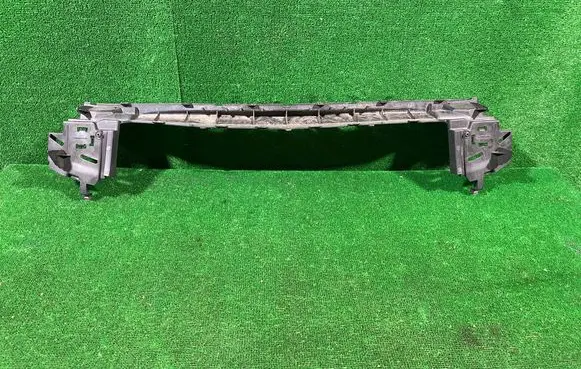 Mercedes-Benz A W176 Front bumper mounting bracket A1768851500