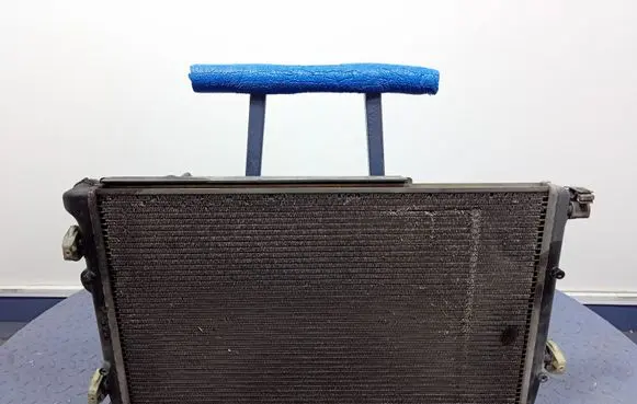 Seat Ibiza III (6L) Coolant radiator 6Q0121253R