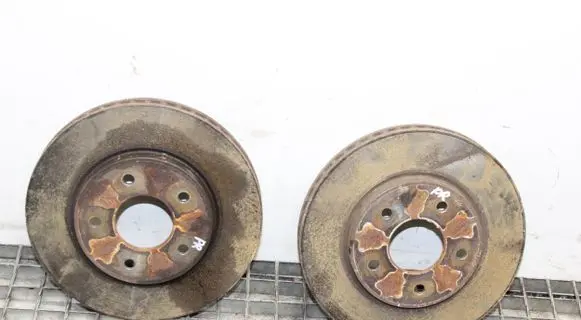 Nissan Leaf II (ZE1) Front brake disc