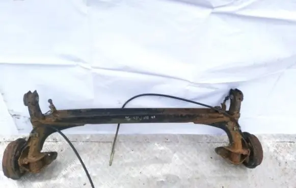 Volkswagen Polo III 6N 6N2 6NF Rear subframe 