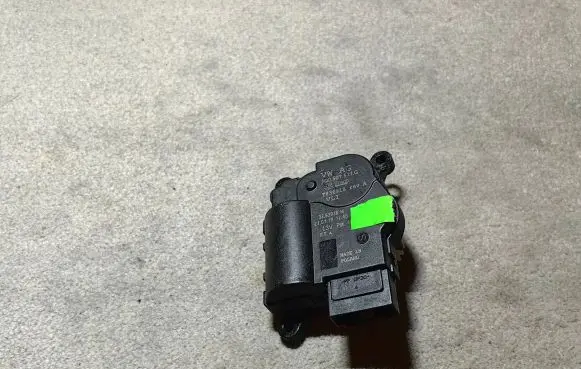 A/C air flow flap actuator/motor