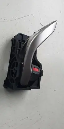 Mazda 3 II Rear door interior handle