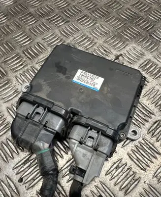 Mitsubishi Outlander Engine control unit/module 1860C102 E6T80772