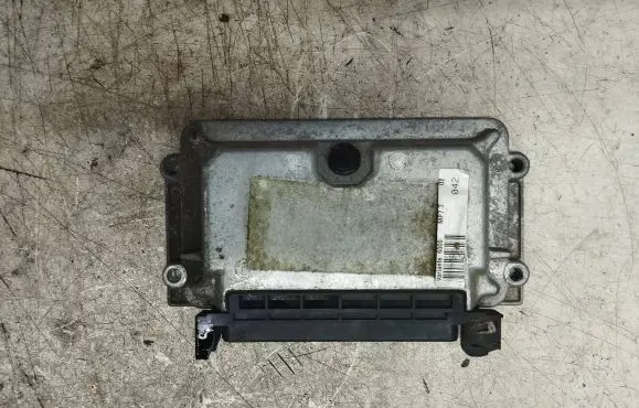 Peugeot 206 Engine control unit/module 9632693780 0261206213