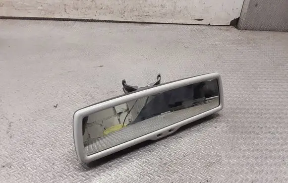 Volkswagen Golf V Rear view mirror (interior) E11015625