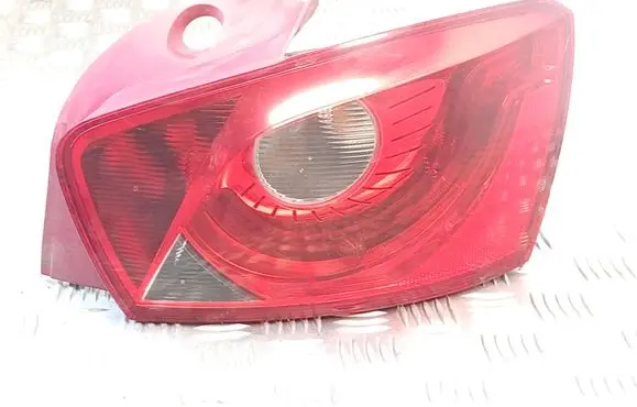 Rear/tail lights