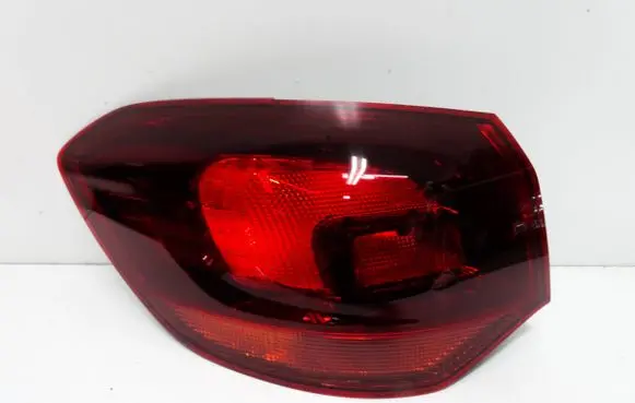 Opel Astra J Rear/tail lights 13314052 01071319470941A 366900804