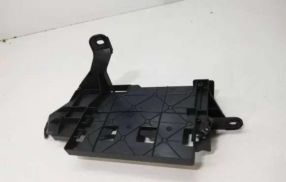 Audi Q5 SQ5 Sound amplifier holder/bracket 8R0035464