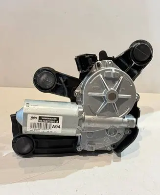 Peugeot 2008 I Rear window wiper motor 9678423580