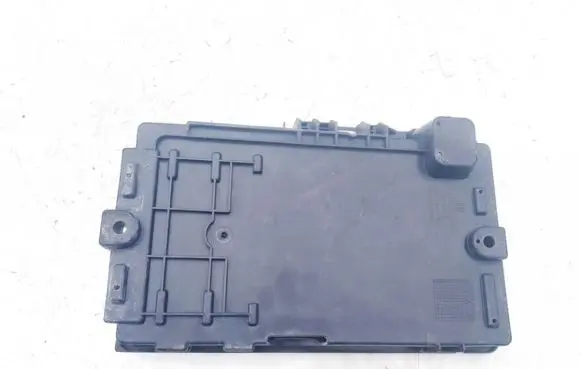 Opel Meriva B Battery box tray 13312808 600002190