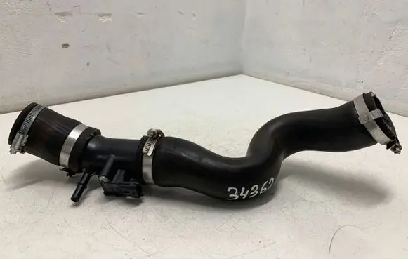Ford Focus Intercooler hose/pipe F1F16K863AB C1B16F075AE