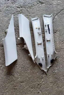Chrysler 200 (A) pillar trim
