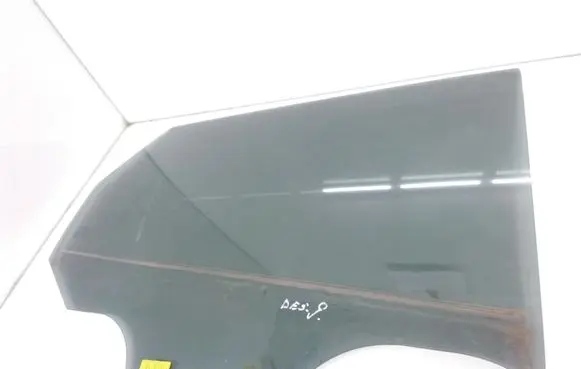 Nissan Pulsar Rear door window glass AS3