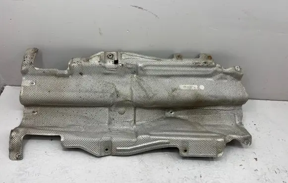 BMW 2 F46 Exhaust heat shield 729077309