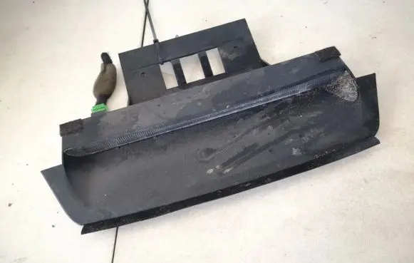 Volvo S60 Third/center stoplight 8641732