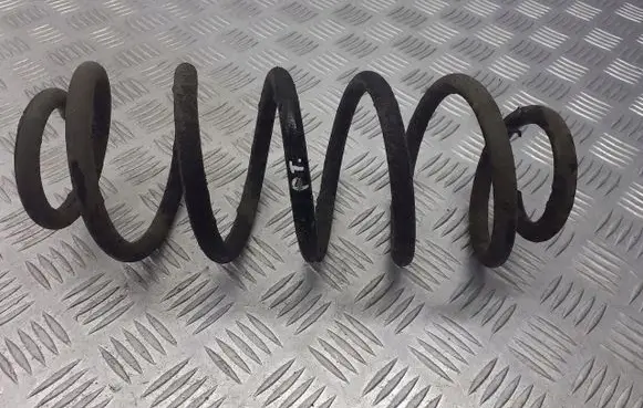 Toyota Corolla E140 E150 Rear coil spring