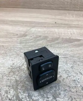 Toyota Yaris Wing mirror switch 769746F 183574