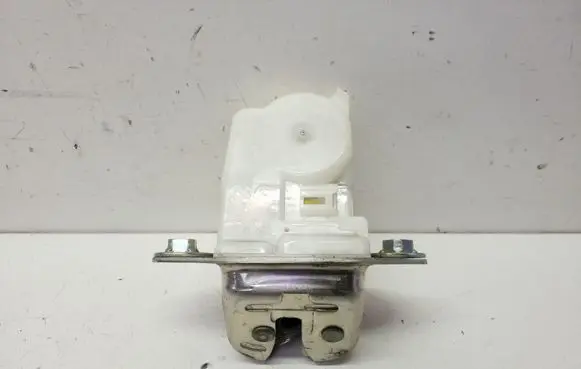 Subaru Outback (BS) Tailgate/trunk/boot lock/catch/latch