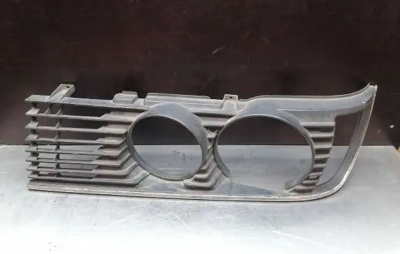 BMW 7 E23 Under headlight/headlamp trim 511319002720 51131900272 1900272
