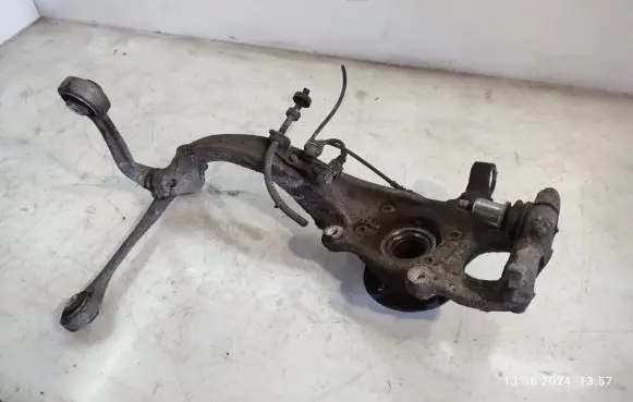 Audi A4 S4 B8 8K Rear wheel hub