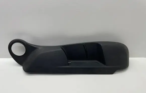 Volkswagen PASSAT B6 Seat trim 3C0881318A