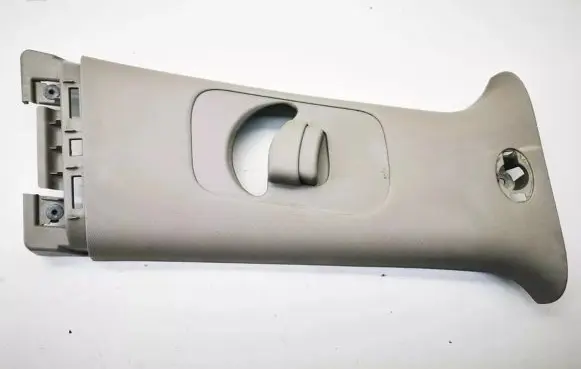 KIA Sportage (B) pillar trim (top) 858403U010
