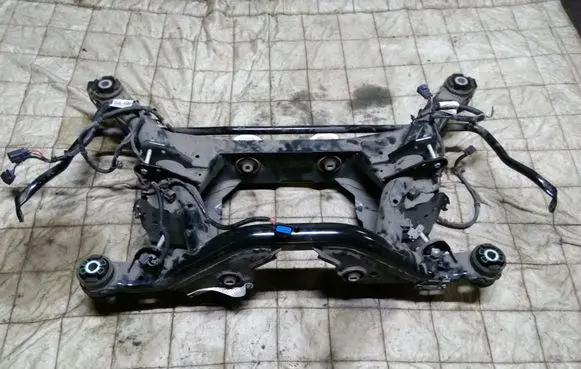Land Rover Discovery Sport Rear subframe 