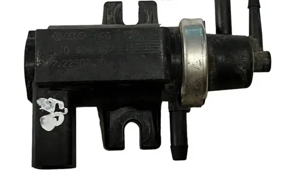 Audi A4 S4 B7 8E 8H Turbo solenoid valve 1J0906627 01T128 72290320
