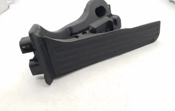 Volkswagen Jetta VI Accelerator throttle pedal 1K1723503AR 6PV93410006