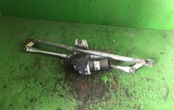 Audi A4 S4 B5 8D Front wiper linkage and motor 40458712V