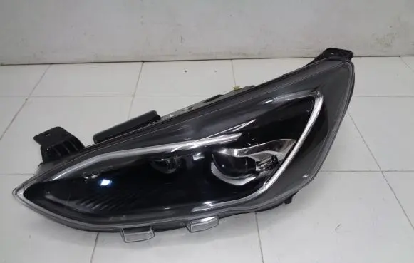 Ford Focus Headlight/headlamp JX7B-13E017-AH