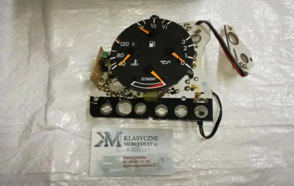Mercedes-Benz E W124 Speedometer (instrument cluster) 1245420801