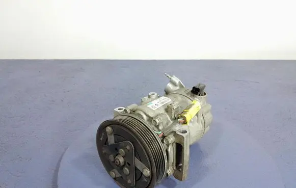 Citroen C3 Air conditioning (A/C) compressor (pump) 9670318880