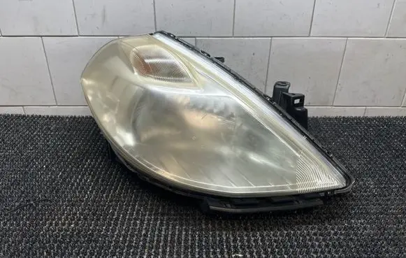Nissan Tiida C11 Headlight/headlamp P7779R