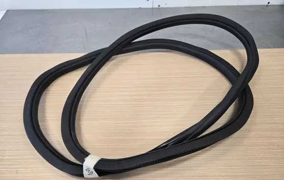 Mercedes-Benz E W214 Rear door rubber seal (on body) A2146970200