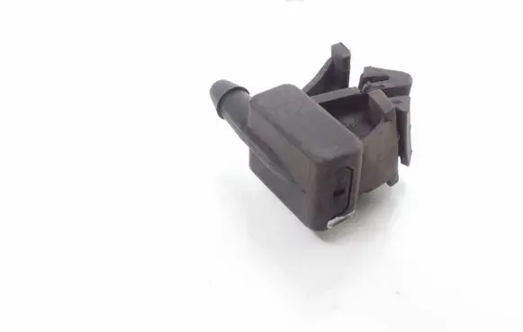 Windshield washer spray nozzle