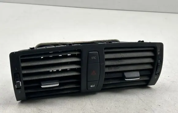 Dash center air vent grill