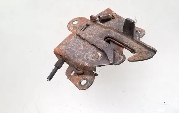 Mitsubishi Colt Engine bonnet/hood lock/catch